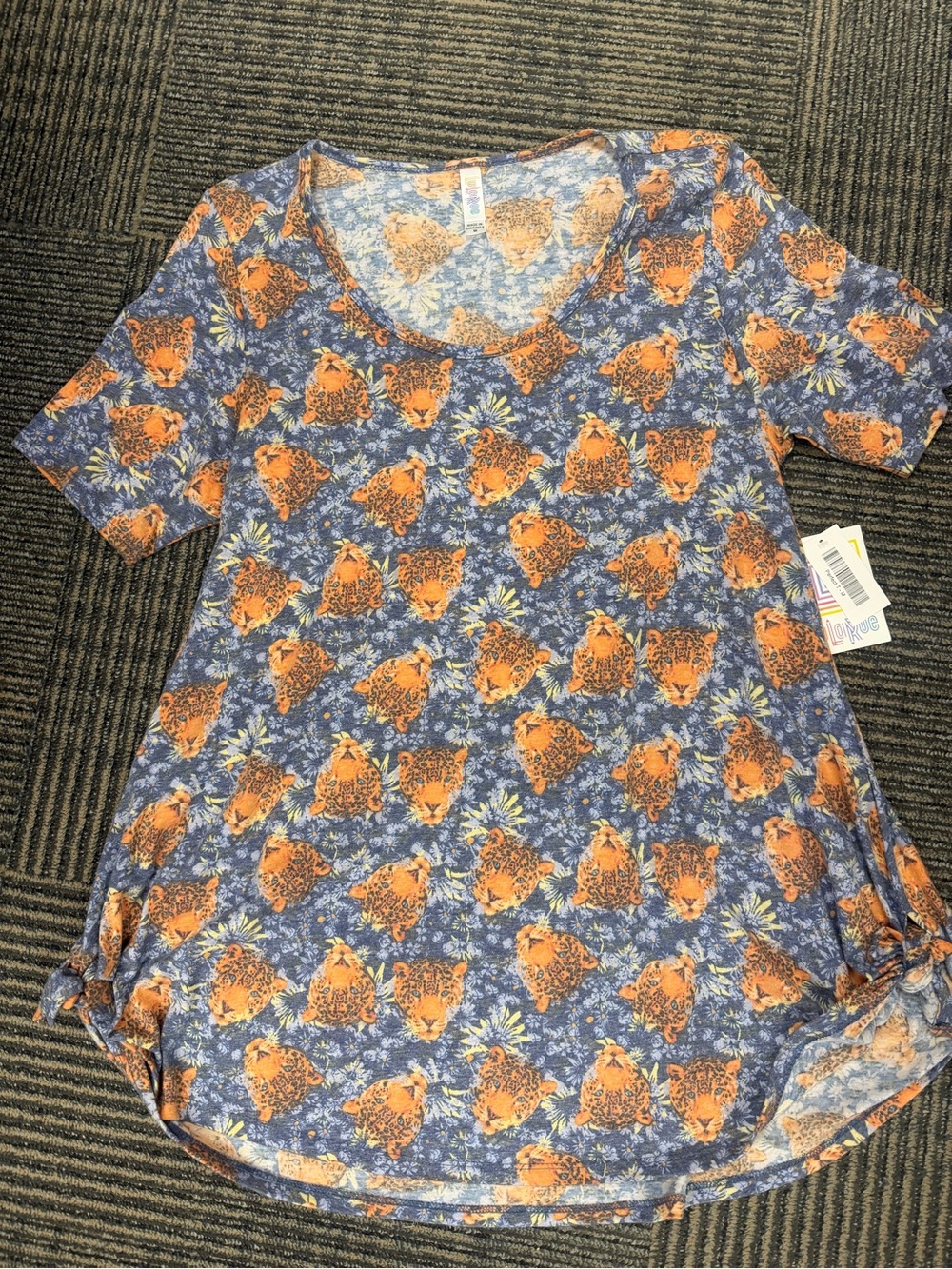 NET LuLaRoe Blue Perfect T Top Leopard & Floral Print Sz Medium